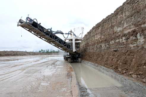 A Wirtgen cold milling machine in action in Kivoli. Image courtesy, Heikki Bauert