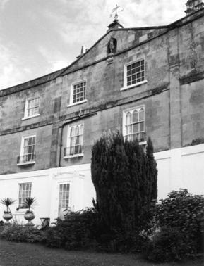 Bloomfield Crescent: Middle house from a terrace formerly known as Cottage Crescent. Smith lived here 1795-8 while surveying for the Somerset Coal Canal Co. Photo: courtesy W H George